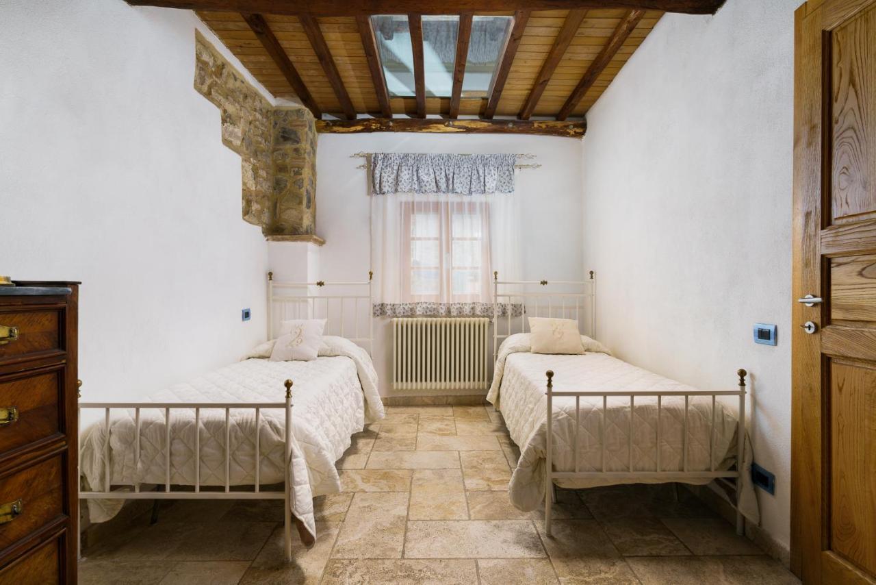 La Casetta Nel Borgo Castelnuovo di Val di Cecina Exterior foto